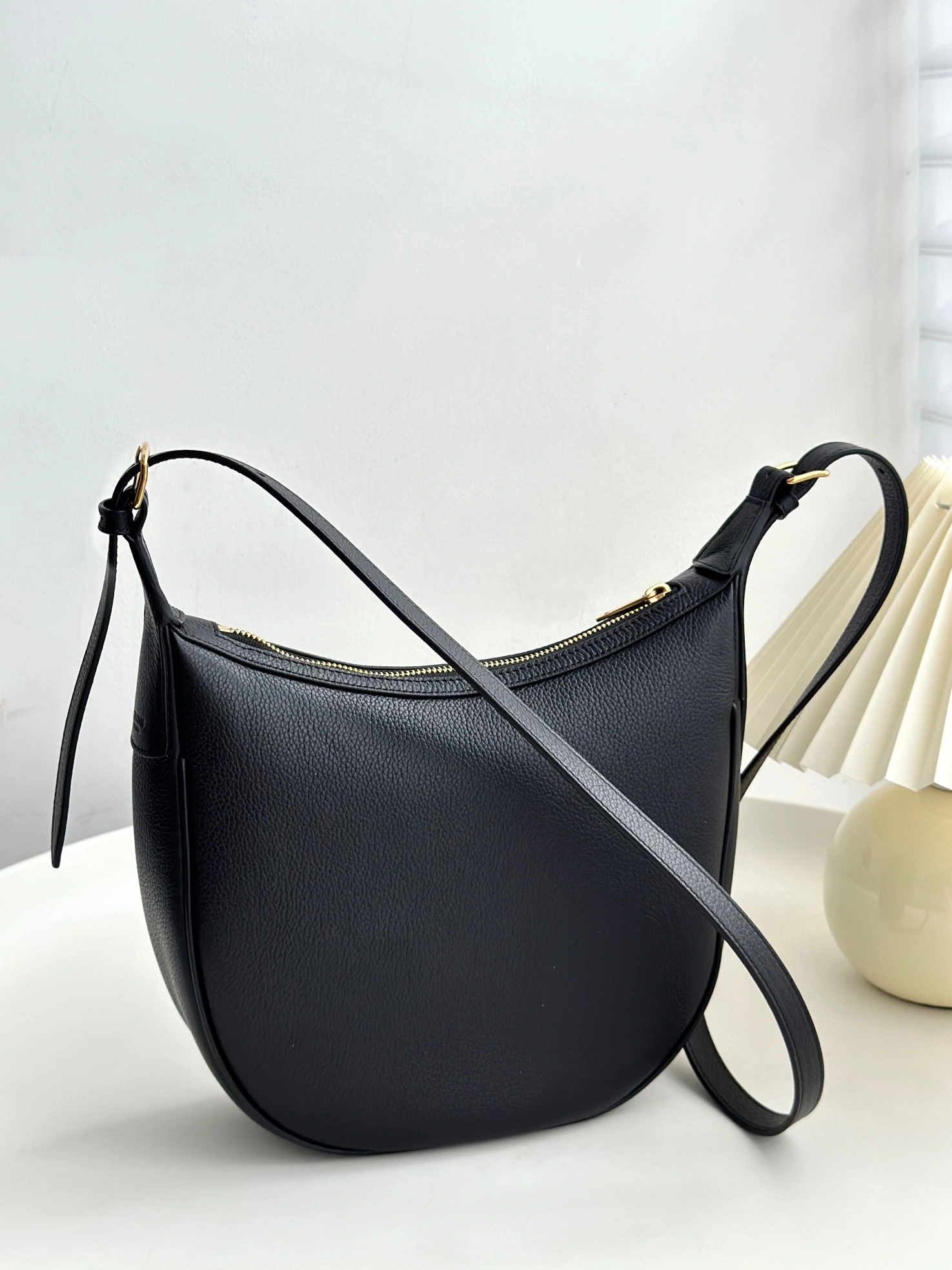MOMO-- 358i95 117253FLH.38NO 117253FLH-38NO item:D-B000F1917